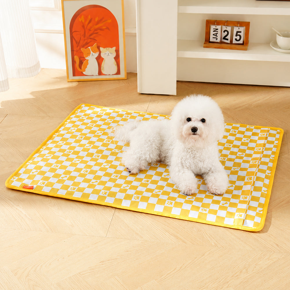 Checkered Pet Cooling Gel Mat - Durable Oxford Dog Pad